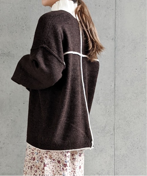 Per sist ence(パーシエンス)の「Per sist ence/パーシエンス 総針配色パイピング Vネックニット(ニット/セーター・レディース・ブラウン/グレイッシュベージュ/ブラック/アイボリー・FREE)」の3枚目の写真