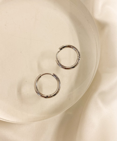 WEGO（ウィゴー）の「WEGO/フープピアス（ピアス（両耳用）・レディース・シルバー/ゴールド・FREE）」の2枚目の写真