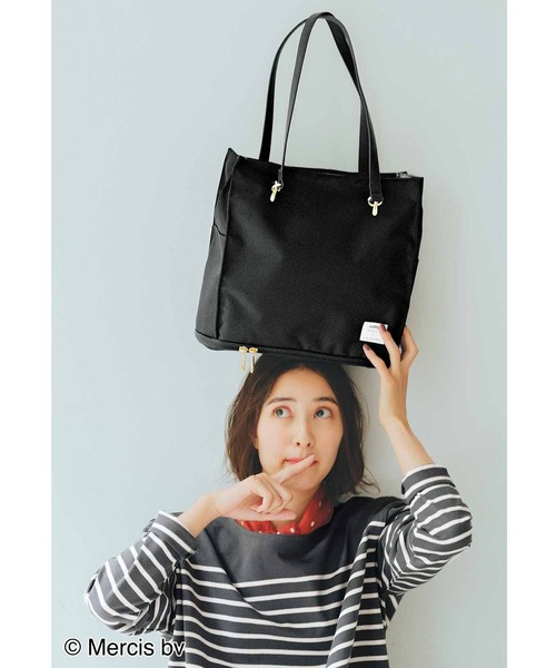 Live in comfort（リブインコンフォート）の「リブ　イン　コンフォート×ｍｉｆｆｙ　毎日一緒な２－ＷＡＹトートバッグ〈ブラック〉（トートバッグ・レディース・ブラック・ONE SIZE）」の5枚目の写真