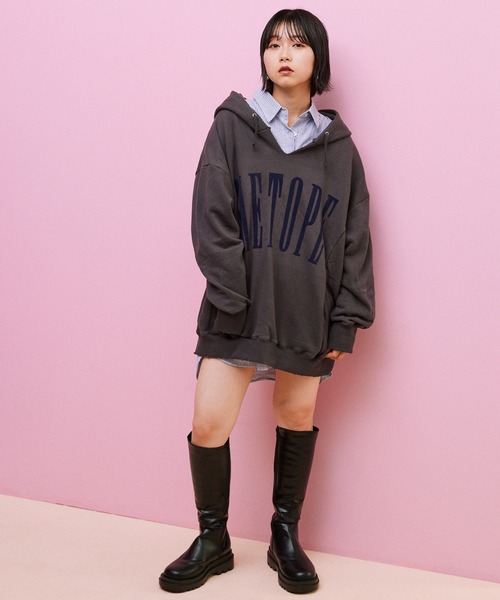 byYOUANCE(バイユアンス)の「ダメージグラフィックパーカー(パーカー・レディース・サックスブルー/グリーン/オートミール/ホワイト/スミクロ/ピンク/ブラック・FREE)」の14枚目の写真