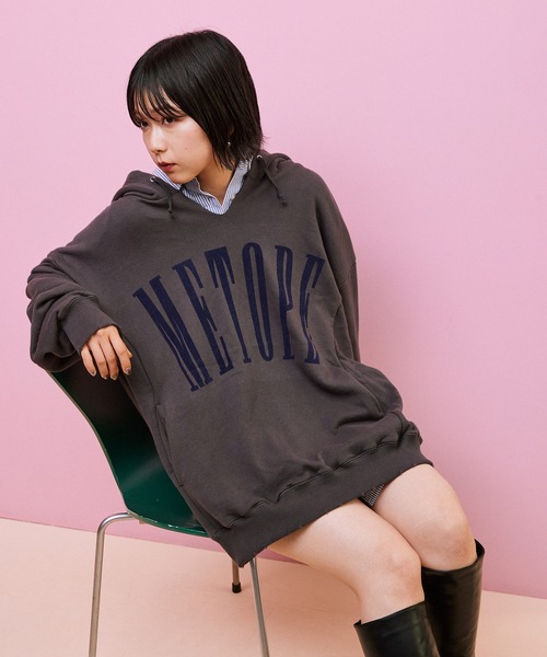 byYOUANCE(バイユアンス)の「ダメージグラフィックパーカー(パーカー・レディース・サックスブルー/グリーン/オートミール/ホワイト/スミクロ/ピンク/ブラック・FREE)」の16枚目の写真