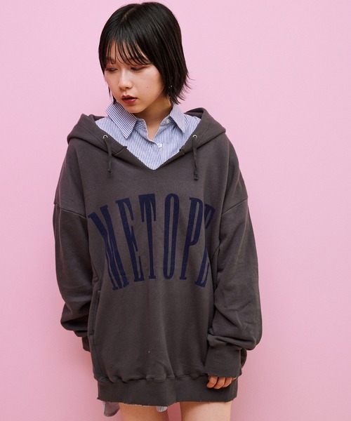 byYOUANCE(バイユアンス)の「ダメージグラフィックパーカー(パーカー・レディース・サックスブルー/グリーン/オートミール/ホワイト/スミクロ/ピンク/ブラック・FREE)」の17枚目の写真