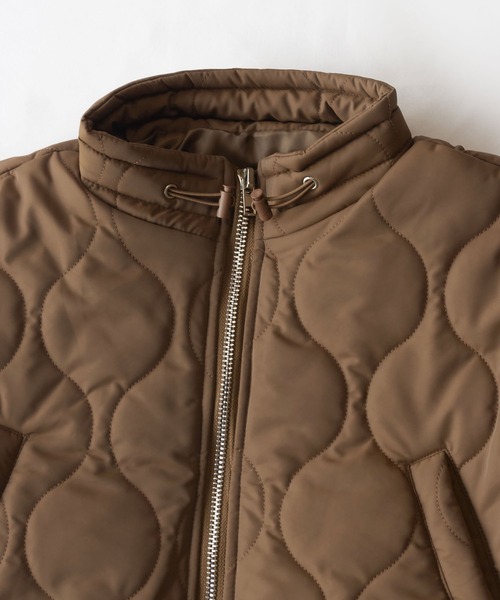 me+em select(ミームセレクト)の「※※【 新色追加/7色展開 】ハイネックドローコードエコダウンベスト(ベスト・レディース・ブラック/グリーン/アイボリー/パープル/チャコール/ベージュ/ブラウン・FREE)」の10枚目の写真