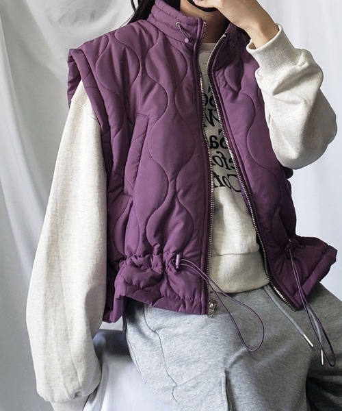 me+em select(ミームセレクト)の「※※【 新色追加/7色展開 】ハイネックドローコードエコダウンベスト(ベスト・レディース・ブラック/グリーン/アイボリー/パープル/チャコール/ベージュ/ブラウン・FREE)」の14枚目の写真