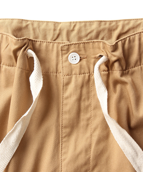 BEAMS BOY（ビームスボーイ）の「【FUDGE5月号掲載】BEAMS BOY / チノ ワイド イージーパンツ（チノパンツ・レディース・ホワイト/カーキ/ネイビー/オリーブ・ONE SIZE）」の14枚目の写真