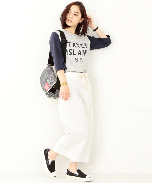 BEAMS BOY / チノ ワイド イージーパンツ 【FUDGE5月号掲載】や BEAMS BOY（ビームスボーイ）の「【FUDGE5月号掲載】BEAMS BOY