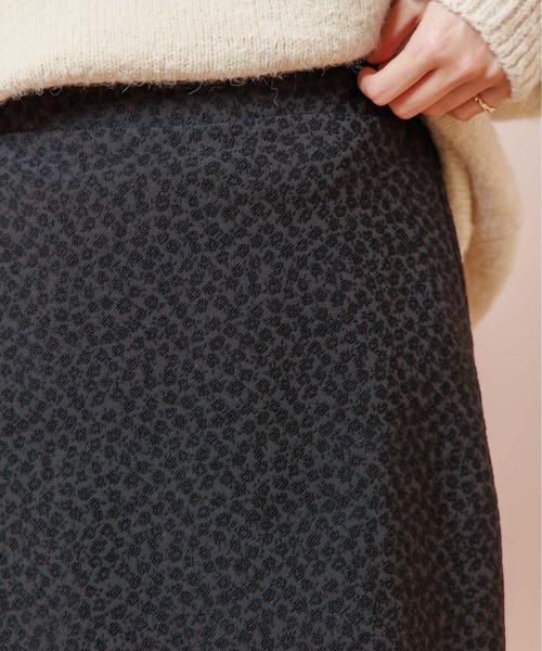 flower（フラワー）の「シックコンパクトスカート（スカート・レディース・ブラック/ベージュ・FREE）」の11枚目の写真