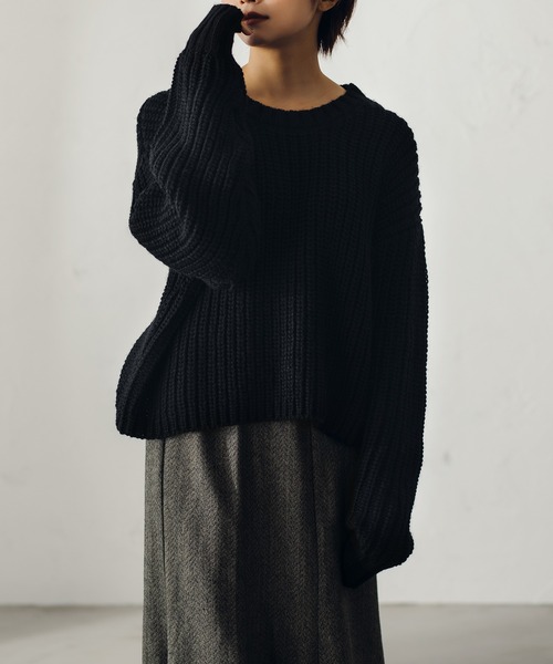 fupel（フぺル）の「ロービングヤーンアゼアミニット（ニット/セーター・レディース・ブラック/アイボリー/レッド・SMALL/MEDIUM）」の6枚目の写真