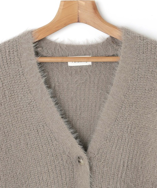 andme(アンドミー)の「フェザーヤーン長袖ニットカーディガン(カーディガン/ボレロ・レディース・ブラック/アイボリー/グレイッシュベージュ/ライム/オレンジ/パープル/レッド/ブルー/ブラウン・M)」の19枚目の写真