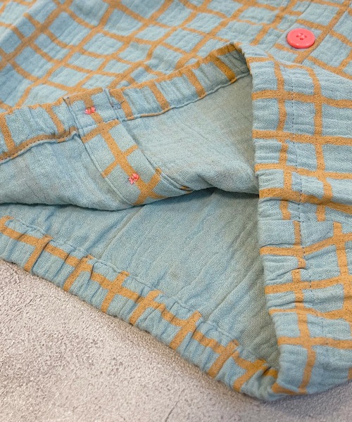 CALMIA（カルミア）の「ダブルガーゼ2WAYブラウス（70～90cm）（シャツ/ブラウス・キッズ・ライトブルー/オフホワイト・90/80/70）」の5枚目の写真