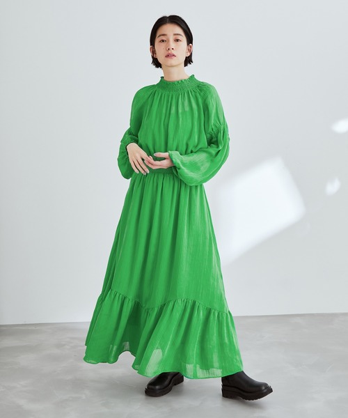 ADAM ET ROPE'（アダムエロペ）の「シャーリングワンピース（ワンピース・レディース・ブラック/グリーン・FREE）」の15枚目の写真