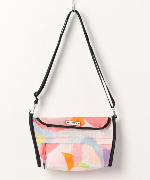 HUNTER(ハンター)の「【66】【HUNTER(ハンター)】ORG PACKABLE CROSSBODY(ショルダーバッグ・レディース・ブラック/ネイビー/シルバー/パープル/レッド/ピンク/イエロー/ホワイト/ホワイト系その他/ライトブルー/オリーブ/その他1/オレンジ/その他2/その他・FREE)」の14枚目の写真
