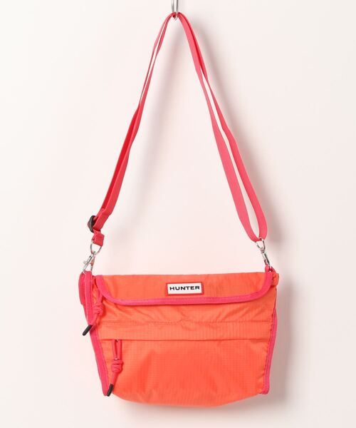 HUNTER(ハンター)の「【66】【HUNTER(ハンター)】ORG PACKABLE CROSSBODY(ショルダーバッグ・レディース・ブラック/ネイビー/シルバー/パープル/レッド/ピンク/イエロー/ホワイト/ホワイト系その他/ライトブルー/オリーブ/その他1/オレンジ/その他2/その他・FREE)」の12枚目の写真