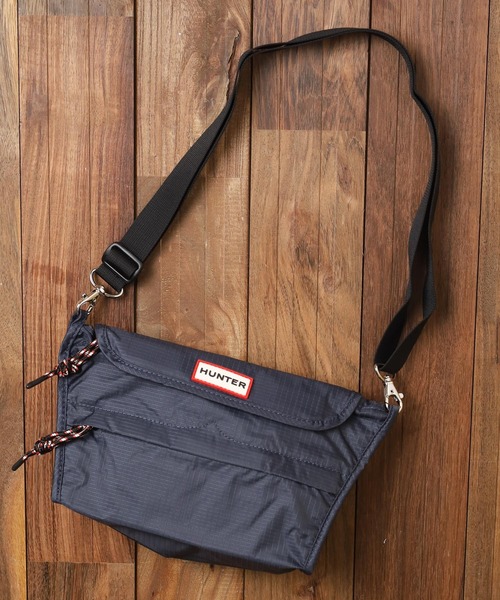 HUNTER(ハンター)の「【66】【HUNTER(ハンター)】ORG PACKABLE CROSSBODY(ショルダーバッグ・レディース・ブラック/ネイビー/シルバー/パープル/レッド/ピンク/イエロー/ホワイト/ホワイト系その他/ライトブルー/オリーブ/その他1/オレンジ/その他2/その他・FREE)」の7枚目の写真