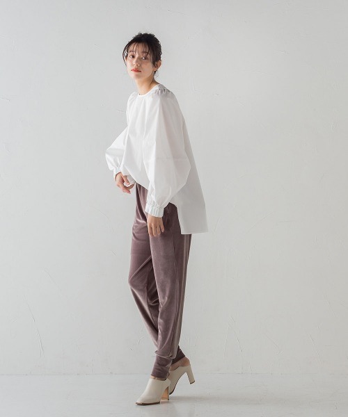 Droite lautreamont(ドロワットロートレアモン)の「ベロアジョガーパンツ≪洗える≫(カーゴパンツ・レディース・ベージュ/オフホワイト・S/M)」の8枚目の写真