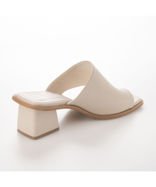 EVOL(イーボル)の「【EVOL】スクエアトングヒールサンダル IS9836(サンダル・レディース・ブラック/アイボリー/キャメル・LL/S/M/L)」の16枚目の写真