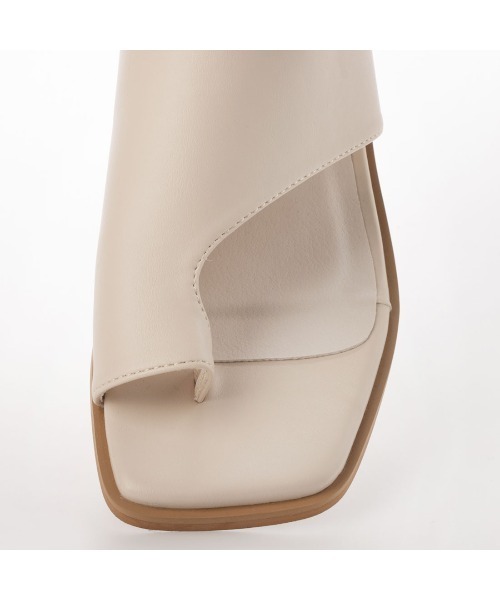 EVOL(イーボル)の「【EVOL】スクエアトングヒールサンダル IS9836(サンダル・レディース・ブラック/アイボリー/キャメル・LL/S/M/L)」の18枚目の写真