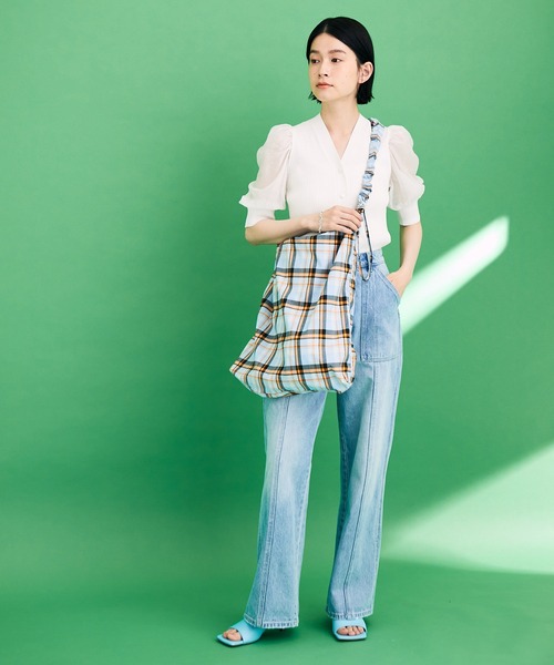 ADAM ET ROPE'（アダムエロペ）の「〈追加〉プリント2WAYバッグ（トートバッグ・レディース・サックスブルー/オレンジ/ブルー/イエロー/ブルー系その他4/ベージュ・FREE）」の9枚目の写真