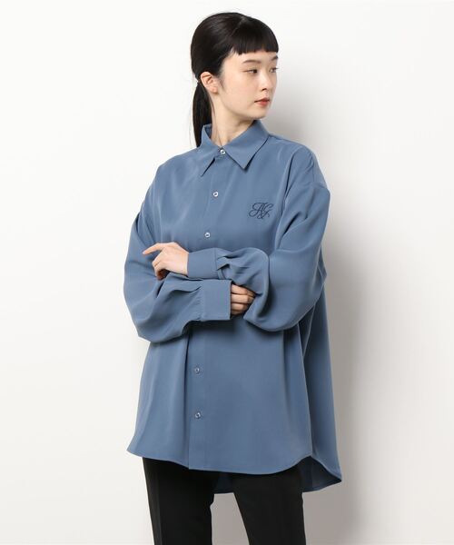 ANDGEEBEE（アンジービー）の「UNISEX カラーシャツ（シャツ/ブラウス・レディース・ベージュ/ブルー・MEDIUM）」の8枚目の写真