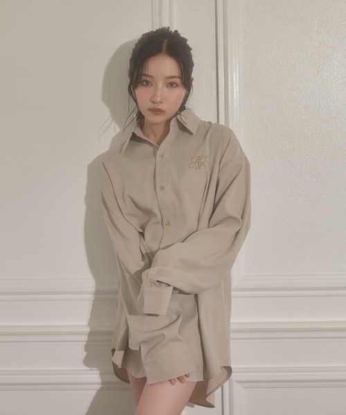 ANDGEEBEE（アンジービー）の「UNISEX カラーシャツ（シャツ/ブラウス・レディース・ベージュ/ブルー・MEDIUM）」の10枚目の写真