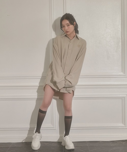 ANDGEEBEE（アンジービー）の「UNISEX カラーシャツ（シャツ/ブラウス・レディース・ベージュ/ブルー・MEDIUM）」の11枚目の写真