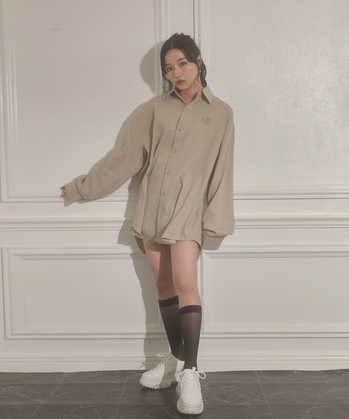 ANDGEEBEE（アンジービー）の「UNISEX カラーシャツ（シャツ/ブラウス・レディース・ベージュ/ブルー・MEDIUM）」の12枚目の写真