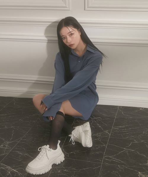 ANDGEEBEE（アンジービー）の「UNISEX カラーシャツ（シャツ/ブラウス・レディース・ベージュ/ブルー・MEDIUM）」の21枚目の写真