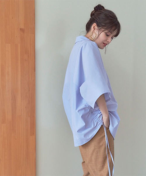 titivate（ティティベイト）の「ｻｲﾄﾞﾄﾞﾛｰｽﾄﾘﾝｸﾞｵｰﾊﾞｰｼｬﾂ（シャツ/ブラウス・レディース・オフホワイト/ピンク/イエロー/ライトブルー・FREE）」の2枚目の写真