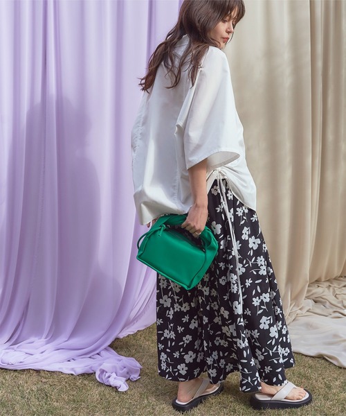 titivate（ティティベイト）の「ｻｲﾄﾞﾄﾞﾛｰｽﾄﾘﾝｸﾞｵｰﾊﾞｰｼｬﾂ（シャツ/ブラウス・レディース・オフホワイト/ピンク/イエロー/ライトブルー・FREE）」の22枚目の写真