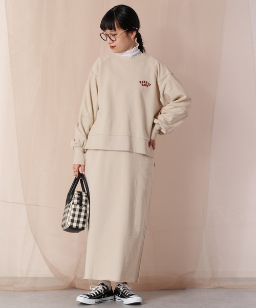 cepo（セポ）の「【SET ITEM】スウェット＋スカート ロゴシシュウセットアップ（ワンピース・レディース・ミント/ネイビー/ベージュ・M）」の2枚目の写真