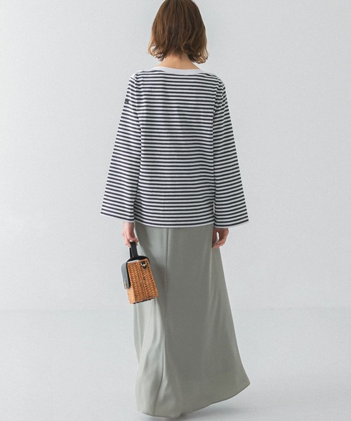URBAN RESEARCH ROSSO WOMEN(アーバンリサーチ ロッソ)の「Le minor PATRICIA Boat/Neck Flare(Tシャツ/カットソー・レディース・ブラック系その他/レッド・SMALL)」の17枚目の写真