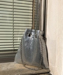 メタルチェーンポシェット