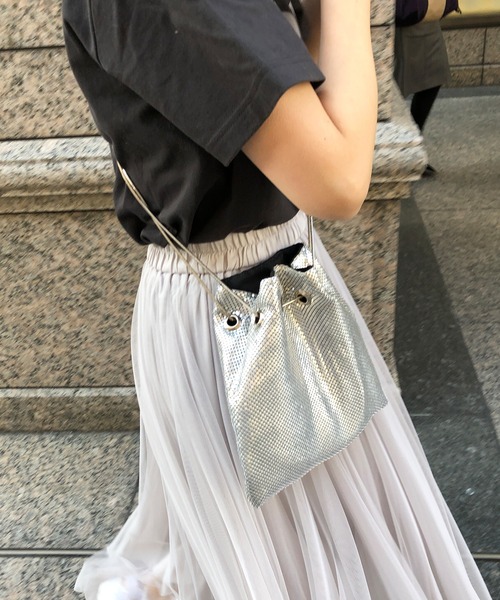 DouDou（ドゥドゥ）の「メタルチェーンポシェット（ショルダーバッグ・レディース・シルバー/ゴールド・FREE）」の10枚目の写真