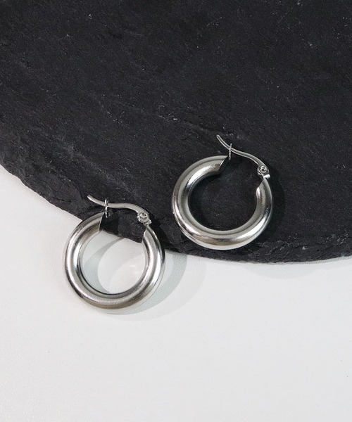 blackdia ocean（ブラックダイヤオーシャン）の「blackdia ocean ステンレスフープピアス幅5mm（ピアス（両耳用）・レディース・シルバー/ゴールド・#10/#15/#20）」の15枚目の写真