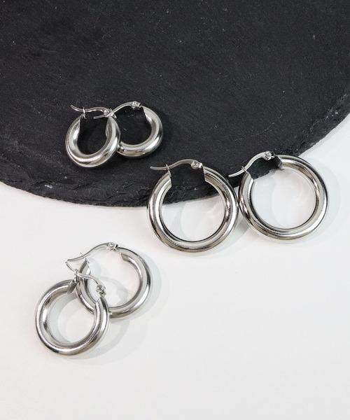 blackdia ocean（ブラックダイヤオーシャン）の「blackdia ocean ステンレスフープピアス幅5mm（ピアス（両耳用）・レディース・シルバー/ゴールド・#10/#15/#20）」の17枚目の写真