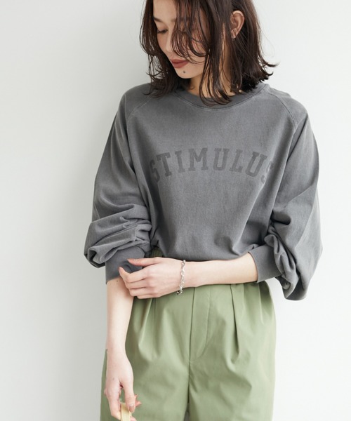 Green　Parks（グリーンパークス）の「ピグメントロゴプルオーバー（Tシャツ/カットソー・レディース・グリーン/グレー/オフホワイト・FREE）」の3枚目の写真