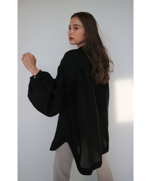 TRUNC(トランクエイティーエイト)の「Collarless Long sleeves Sheer Shirt(シャツ/ブラウス・レディース・オフホワイト/ブラック・FREE)」の5枚目の写真