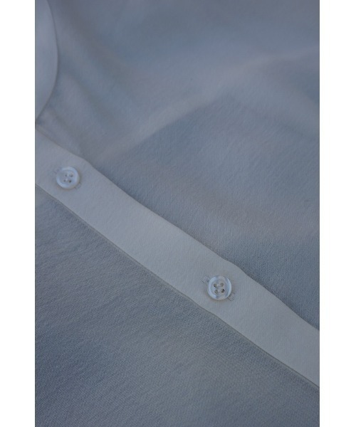 TRUNC(トランクエイティーエイト)の「Collarless Long sleeves Sheer Shirt(シャツ/ブラウス・レディース・オフホワイト/ブラック・FREE)」の16枚目の写真