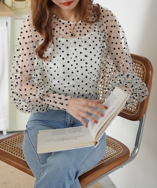 ABITOKYO（アビトーキョー）の「ボリューム袖ドットシアーブラウス（Tシャツ/カットソー・レディース・ブラック/グレー/ベージュ・FREE）」の9枚目の写真