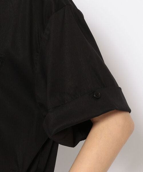 AVIREX(アヴィレックス)の「HALF SLEEVE WING-COLLARD TENCEL SHIRT/ ハーフスリーブ ウィングカラーテンセルシャツ(シャツ/ブラウス・レディース・ブラック/オリーブ/アイボリー・FREE)」の9枚目の写真