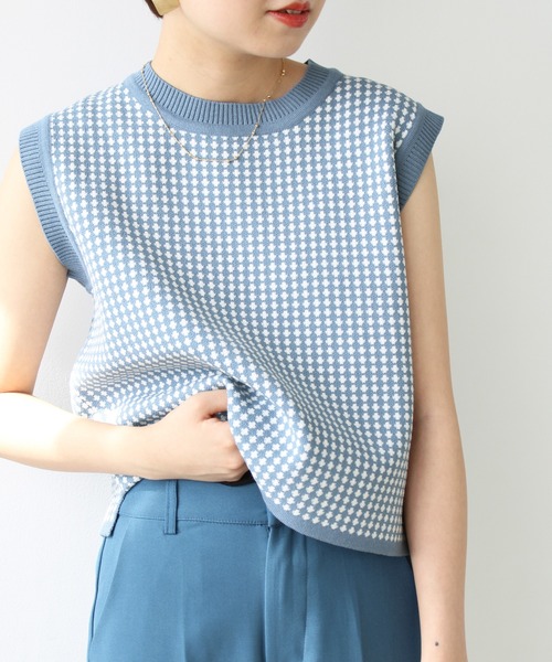 GeeRA(ジーラ)の「クロップドベストトップス(Tシャツ/カットソー・レディース・ベージュ/ブルー/ブラック・MEDIUM)」の17枚目の写真
