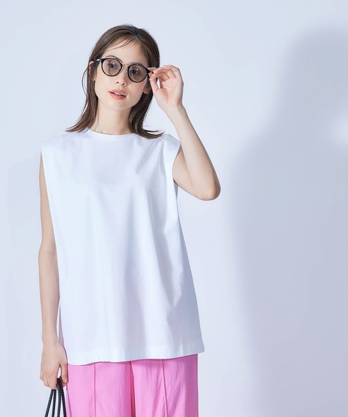 ROPE'（ロペ）の「【接触冷感・UVカット】プレミアムコットンタックノースリーブTシャツ（Tシャツ/カットソー・レディース・ブラック/ホワイト/オリーブ/ダークラベンダー/オレンジ・38）」の2枚目の写真