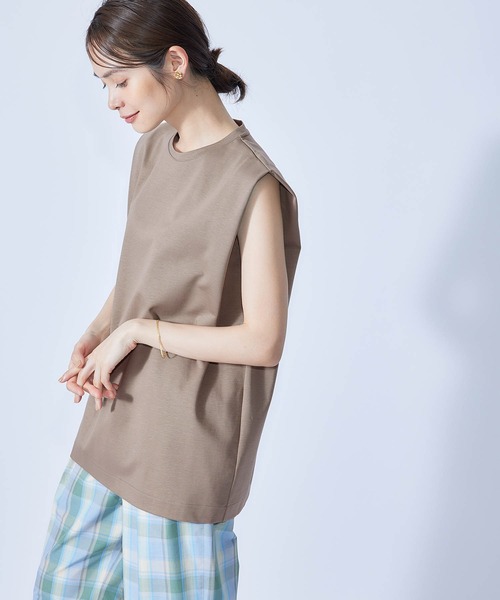 ROPE'（ロペ）の「【接触冷感・UVカット】プレミアムコットンタックノースリーブTシャツ（Tシャツ/カットソー・レディース・ブラック/ホワイト/オリーブ/ダークラベンダー/オレンジ・38）」の4枚目の写真