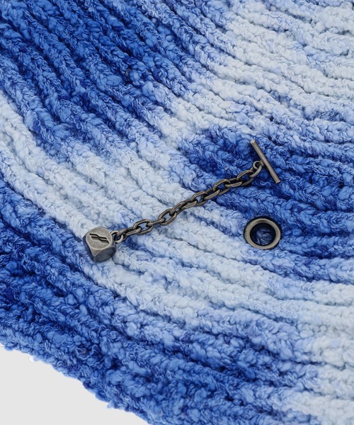 WE11DONE（ウェルダン）の「BLUE TIE-DYE KNIT BUCKET HAT（ハット・メンズ・ブルー・ONE SIZE）」の3枚目の写真