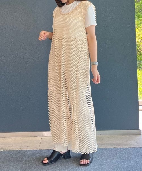 AS KNOW AS PINKY(アズノゥアズピンキー)の「メッシュが決め手ロングジレー(ベスト・レディース・ブラック/ベージュ/オフホワイト/オレンジ・FREE)」の3枚目の写真