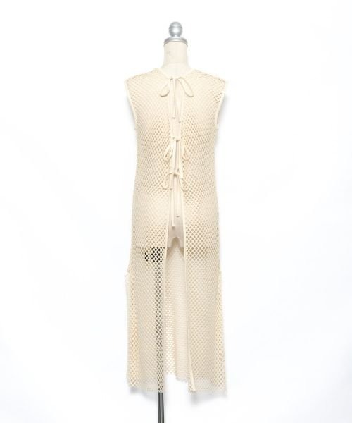 AS KNOW AS PINKY(アズノゥアズピンキー)の「メッシュが決め手ロングジレー(ベスト・レディース・ブラック/ベージュ/オフホワイト/オレンジ・FREE)」の19枚目の写真