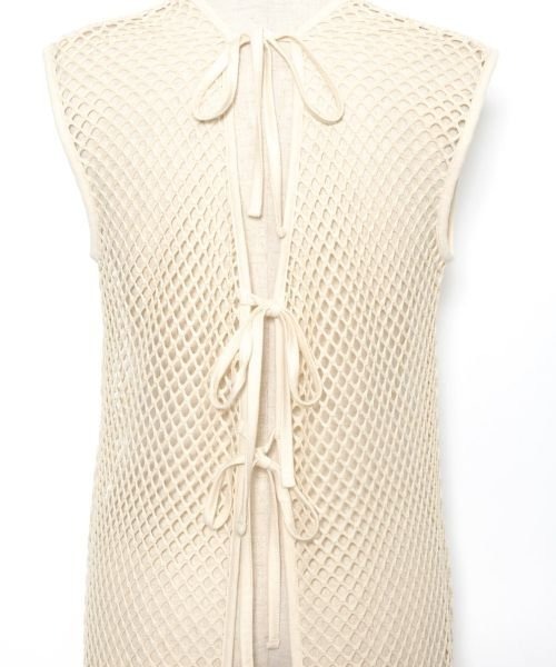 AS KNOW AS PINKY(アズノゥアズピンキー)の「メッシュが決め手ロングジレー(ベスト・レディース・ブラック/ベージュ/オフホワイト/オレンジ・FREE)」の16枚目の写真