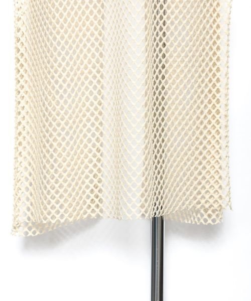 AS KNOW AS PINKY(アズノゥアズピンキー)の「メッシュが決め手ロングジレー(ベスト・レディース・ブラック/ベージュ/オフホワイト/オレンジ・FREE)」の20枚目の写真