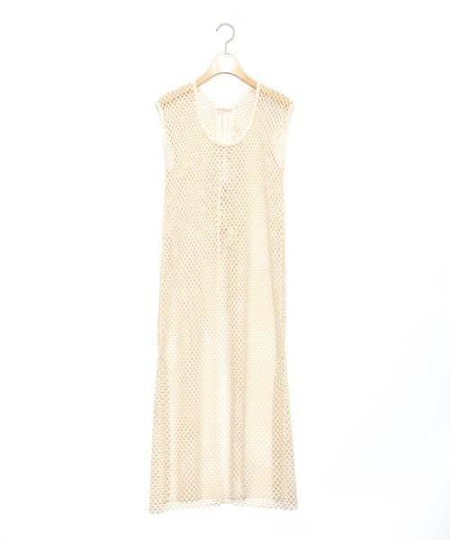 AS KNOW AS PINKY(アズノゥアズピンキー)の「メッシュが決め手ロングジレー(ベスト・レディース・ブラック/ベージュ/オフホワイト/オレンジ・FREE)」の10枚目の写真