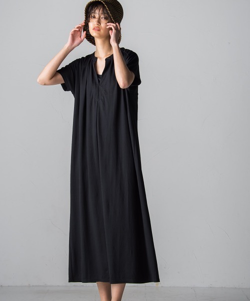 socolla(ソコラ)の「【socolla】フレンチスリーブカフタンワンピース(ワンピース・レディース・レッド/ブラウン/ブラック/グリーン・M)」の2枚目の写真